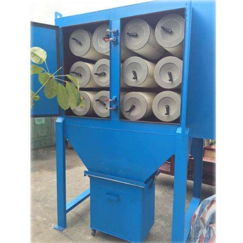 新疆哈密趙經理定制的10臺濾筒除塵器今天發貨